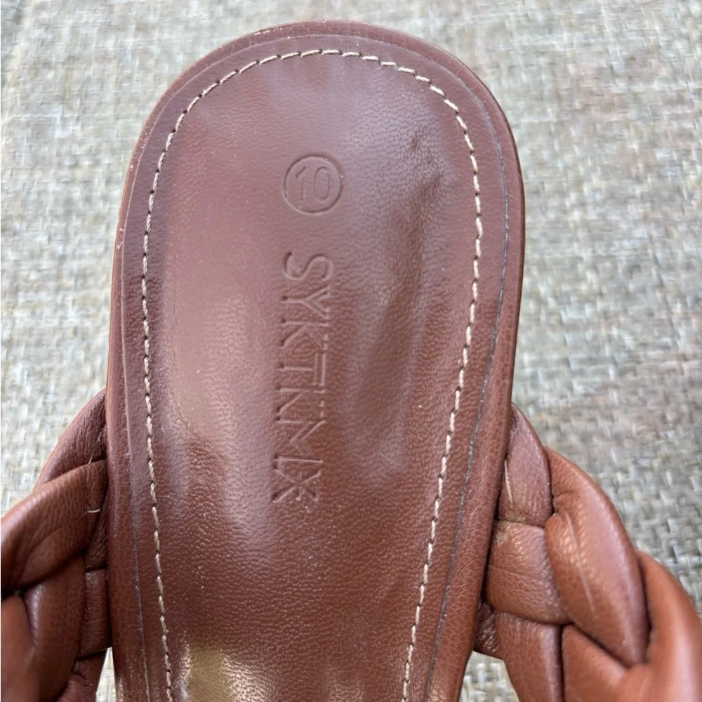 Braided Strap Brown Women’s Heeled Sandals - Picture 5 of 9